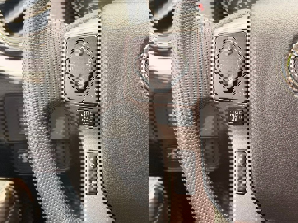 Used 2022 Toyota Tacoma SR5 image 25