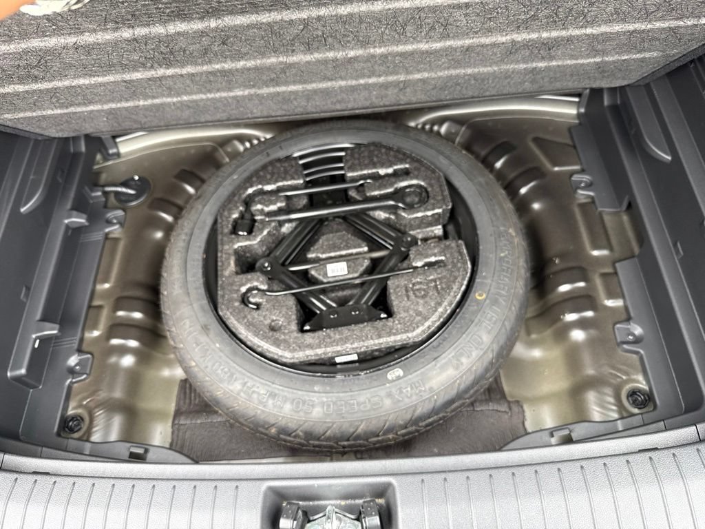 Used 2023 Hyundai Kona SE AWD/4WD image 38