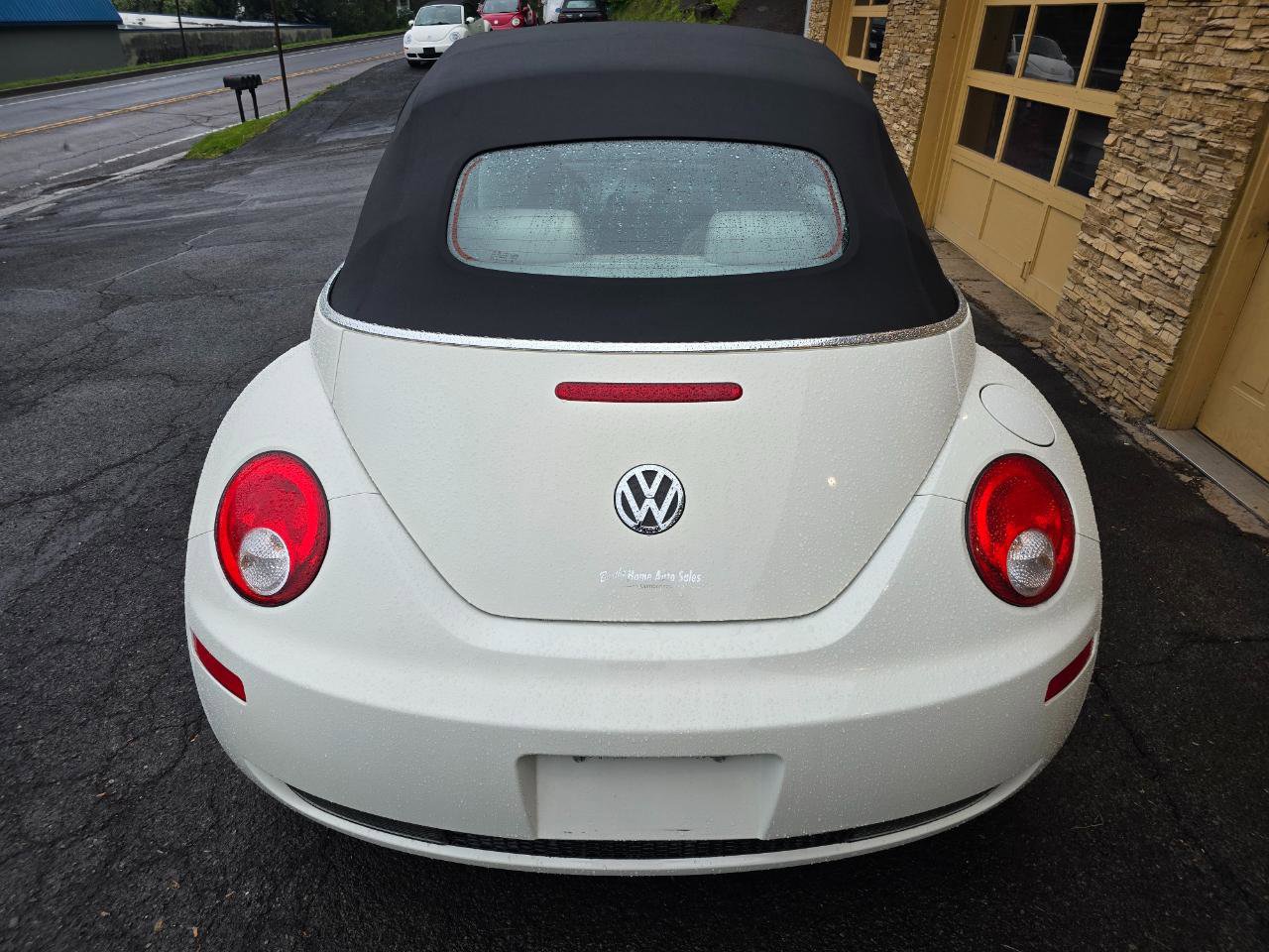 Used 2007 Volkswagen Beetle Triple White Edition FWD image 3