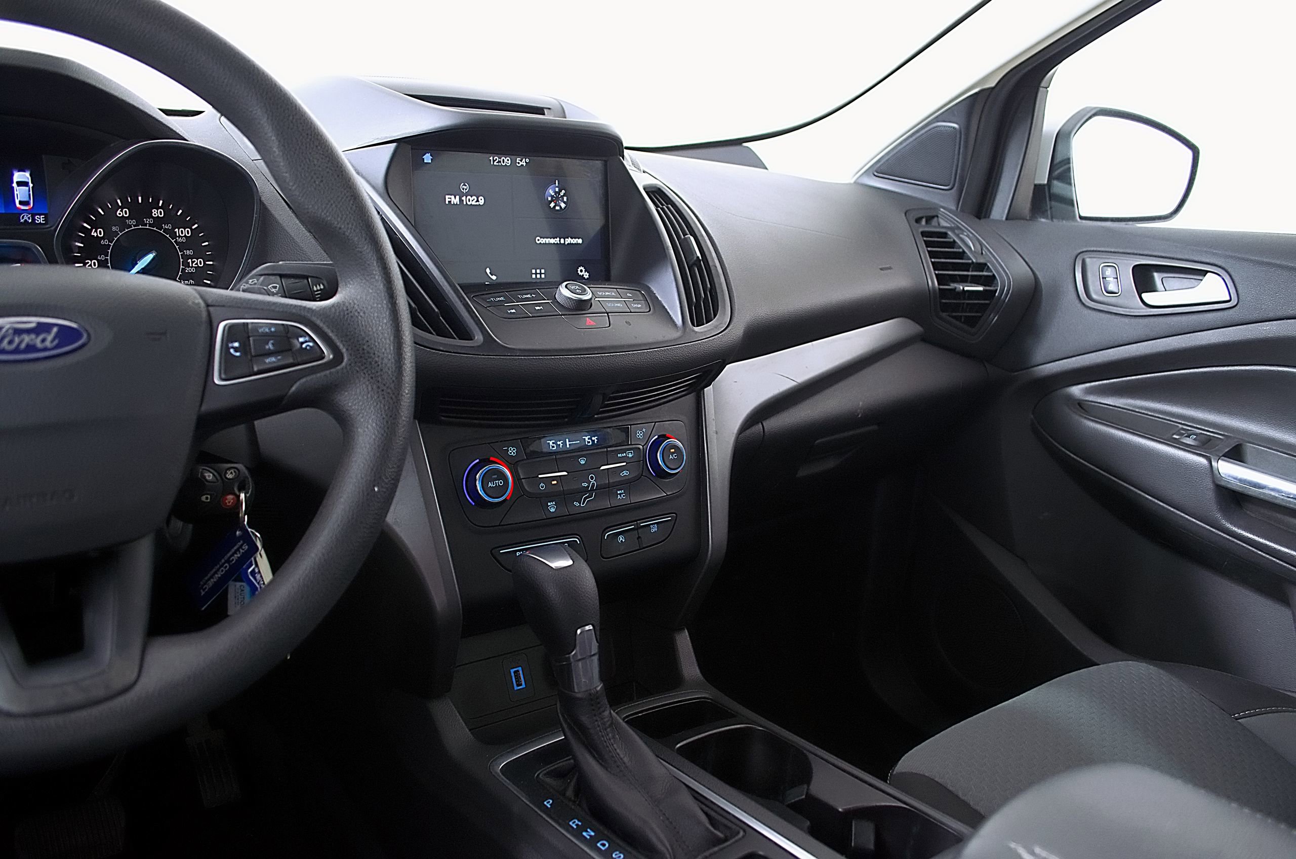 Used 2017 Ford Escape SE w/ Equipment Group 201A FWD image 31