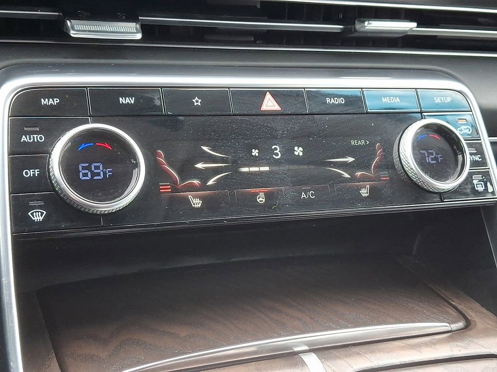Used 2024 Genesis GV80 2.5T image 19