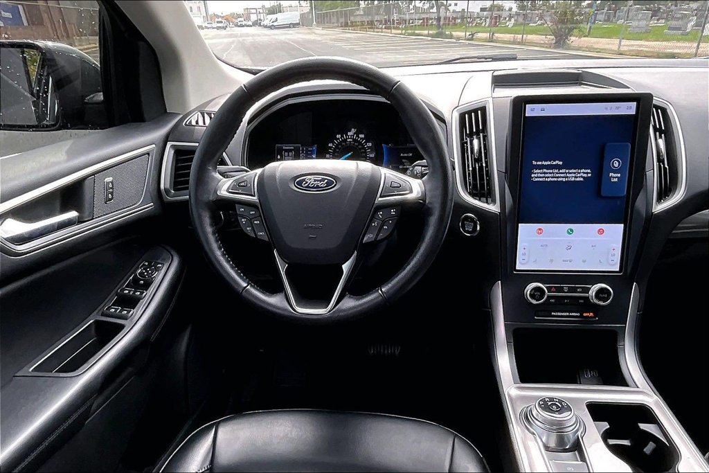 Certified 2023 Ford Edge SEL w/ Convenience Package AWD/4WD image 5