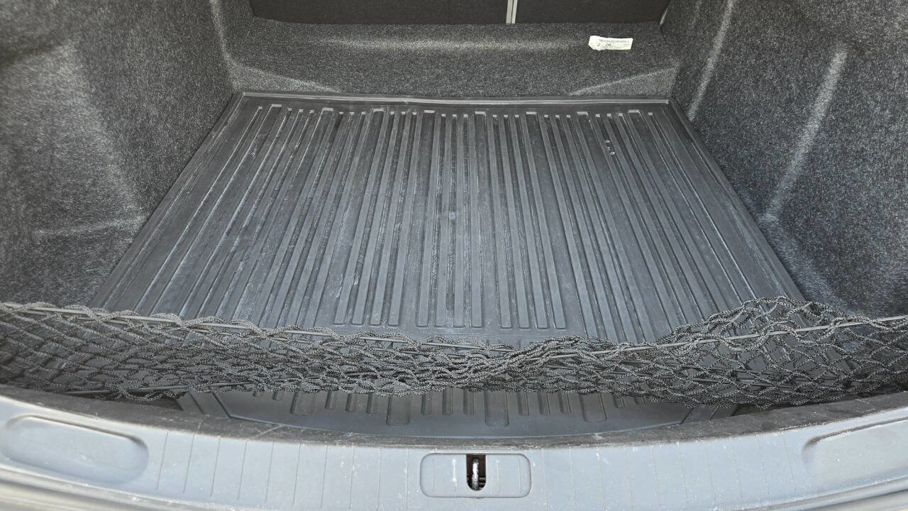 Used 2017 Chevrolet Impala LT w/ Leather Package image 22