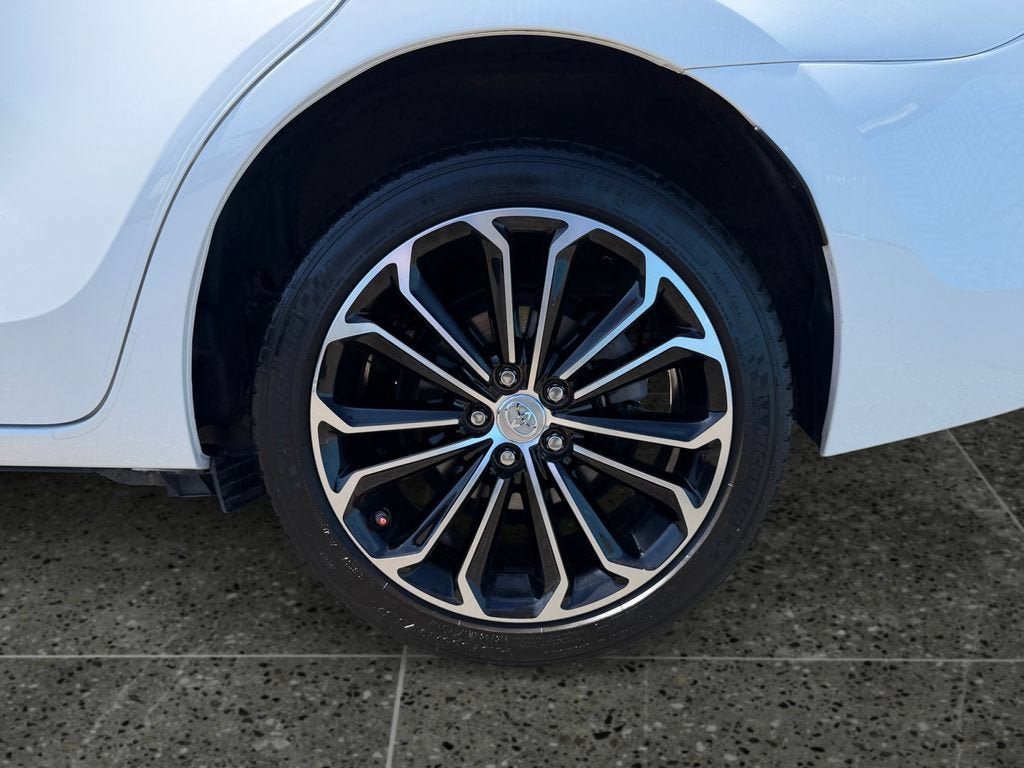Used 2016 Toyota Corolla S Premium FWD image 5