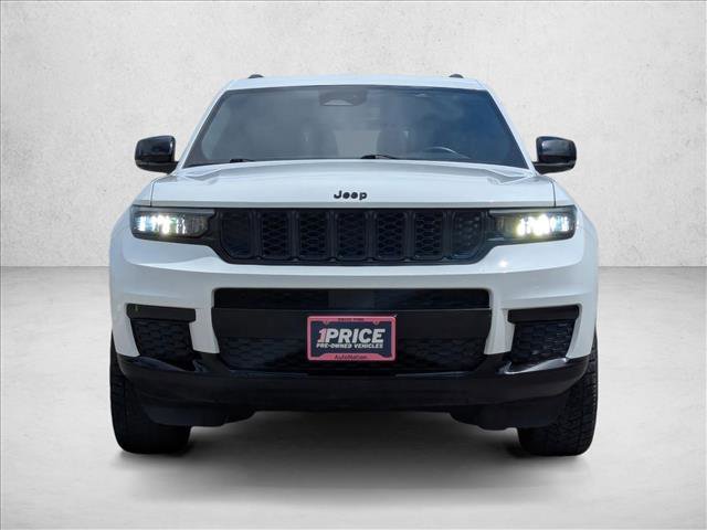 Used 2022 Jeep Grand Cherokee L Laredo AWD/4WD image 2