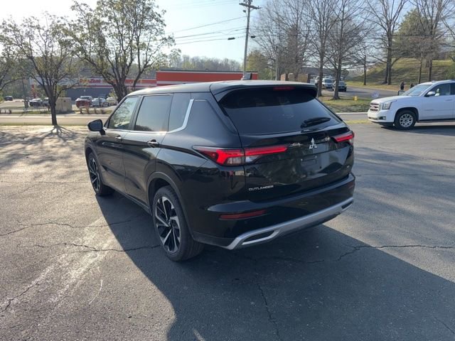 Used 2024 Mitsubishi Outlander SE image 6