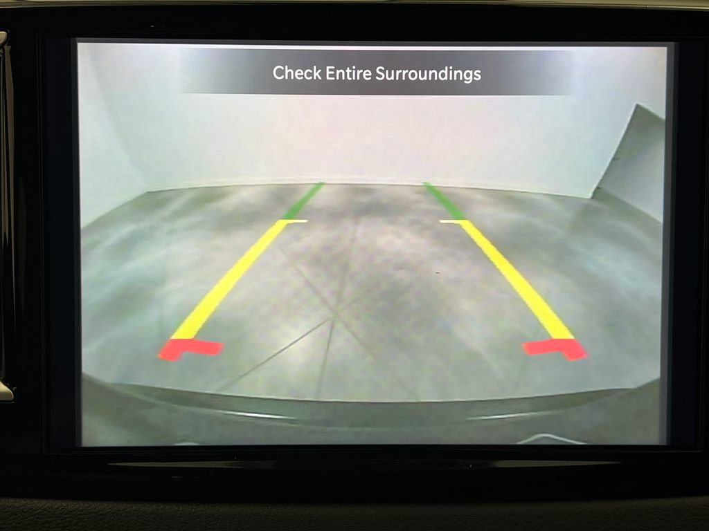 Used 2025 Chrysler Pacifica Select FWD image 69