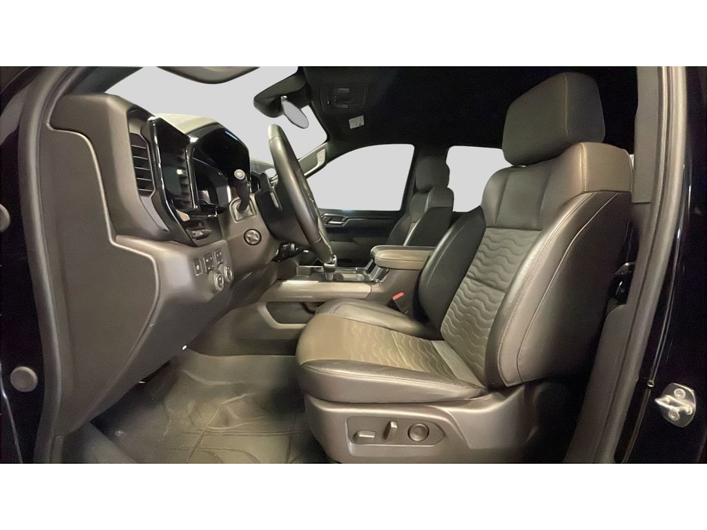 Used 2024 Chevrolet Silverado 1500 ZR2 w/ Technology Package image 12