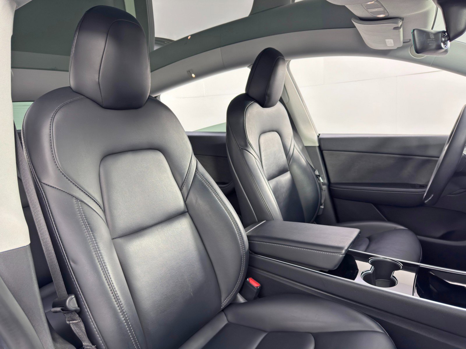 Used 2021 Tesla Model Y Long Range image 37