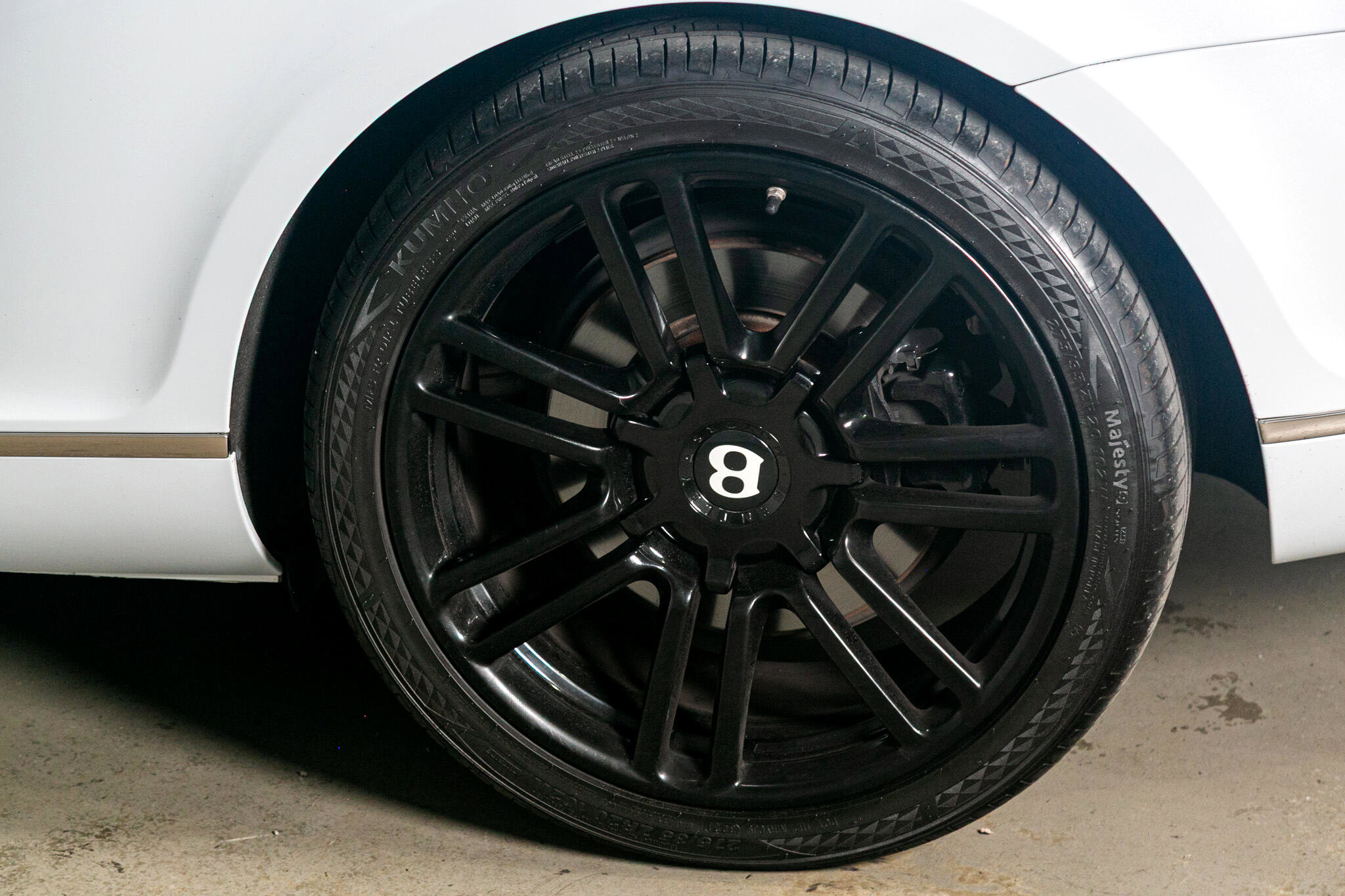 Used 2010 Bentley Continental GT image 16