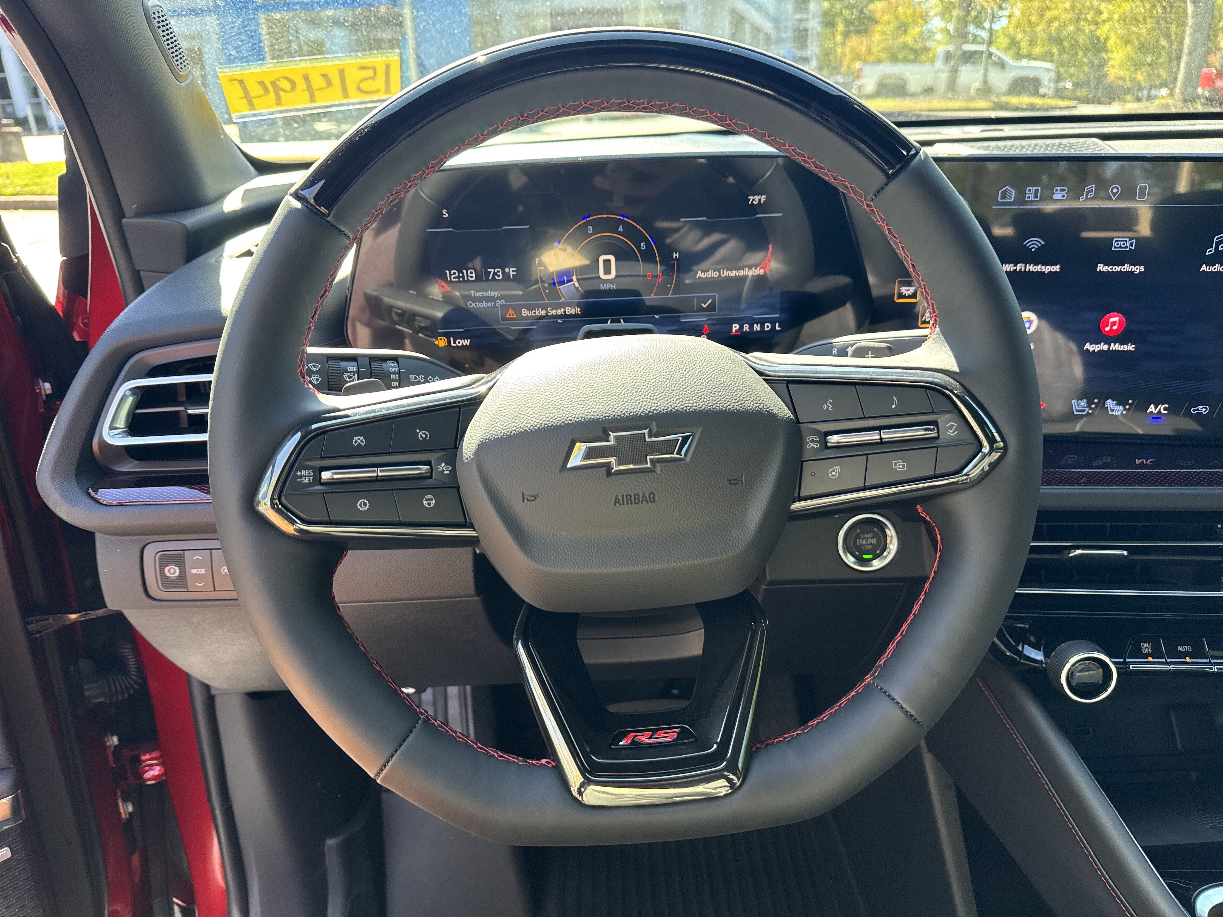 New 2027 Chevrolet Traverse RS w/ LPO, Floor Liner Package FWD image 25