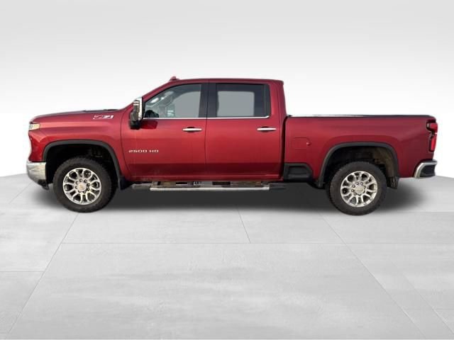 Used 2025 Chevrolet Silverado 2500 LTZ w/ LTZ Premium Package image 2
