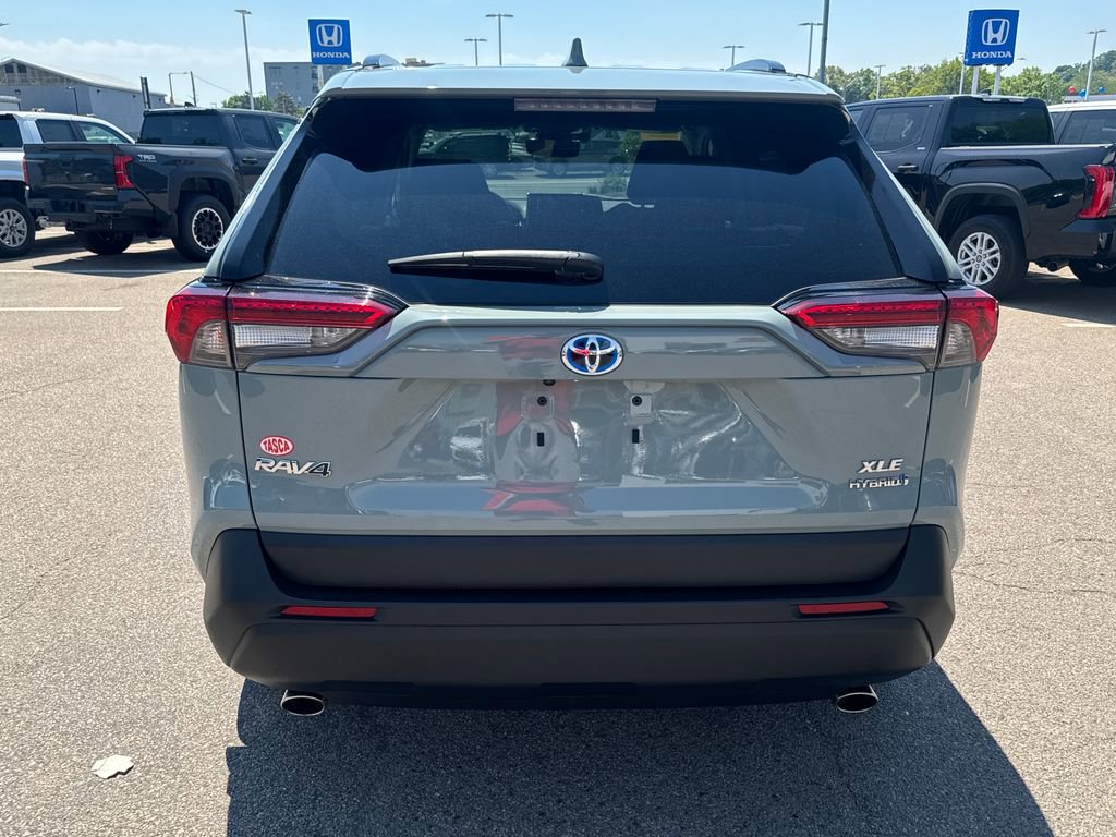 Used 2023 Toyota RAV4 XLE w/ Convenience Package AWD/4WD image 6