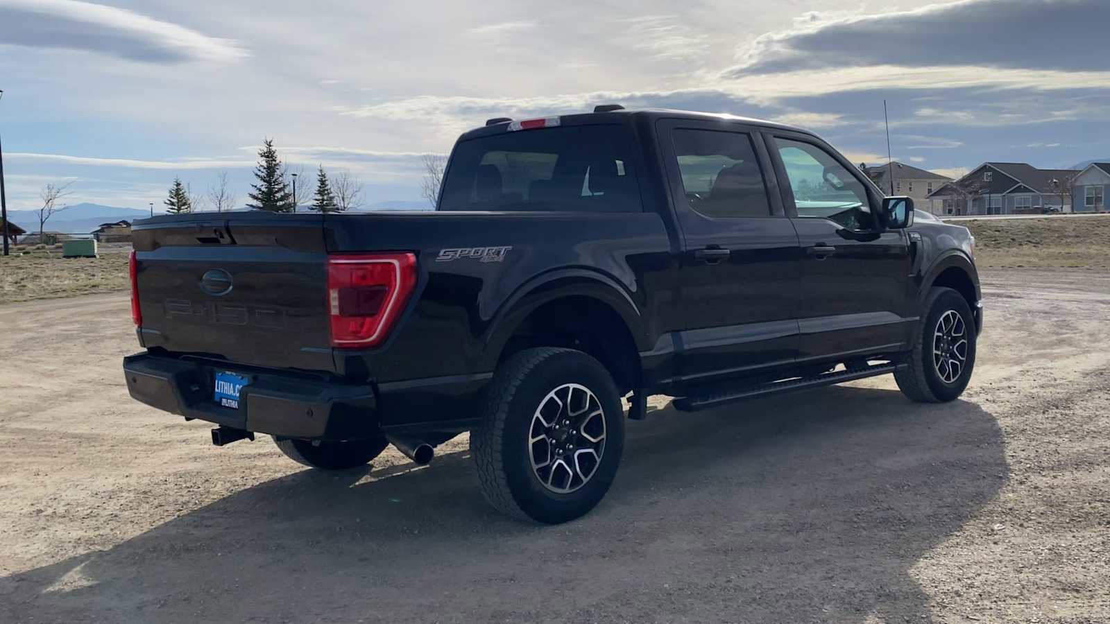 Used 2022 Ford F150 XLT w/ Equipment Group 302A High AWD/4WD image 8
