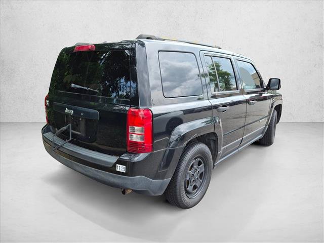 Used 2015 Jeep Patriot Sport FWD image 5
