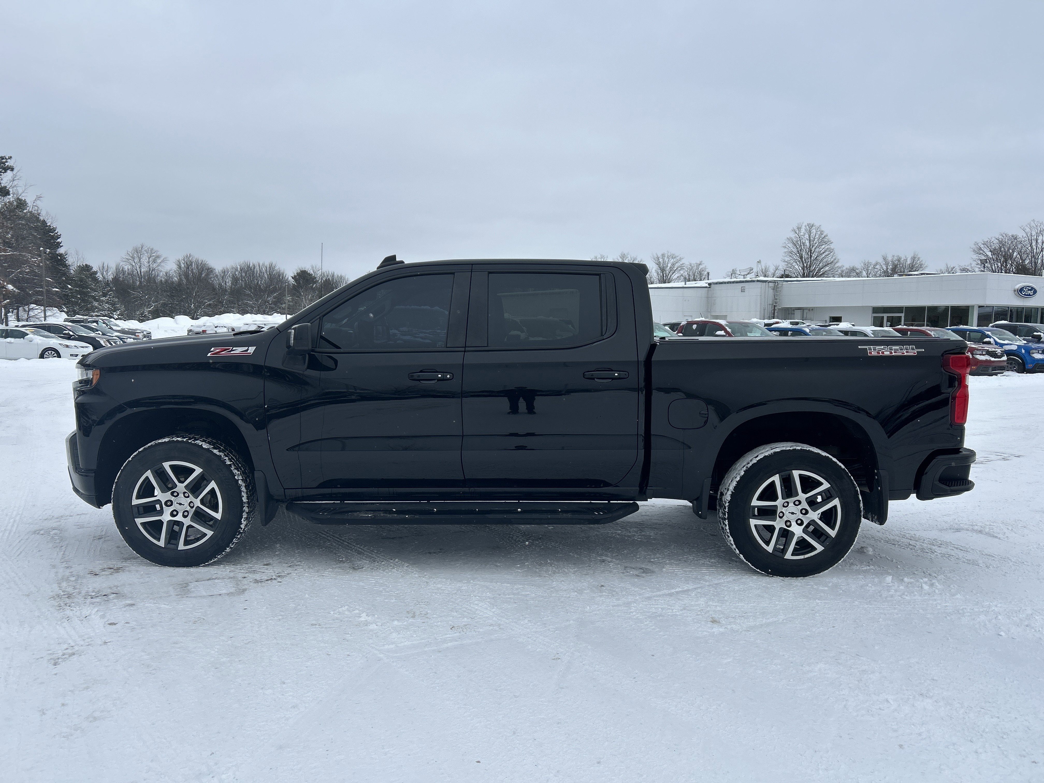 Used 2019 Chevrolet Silverado 1500 LT Trail Boss image 7
