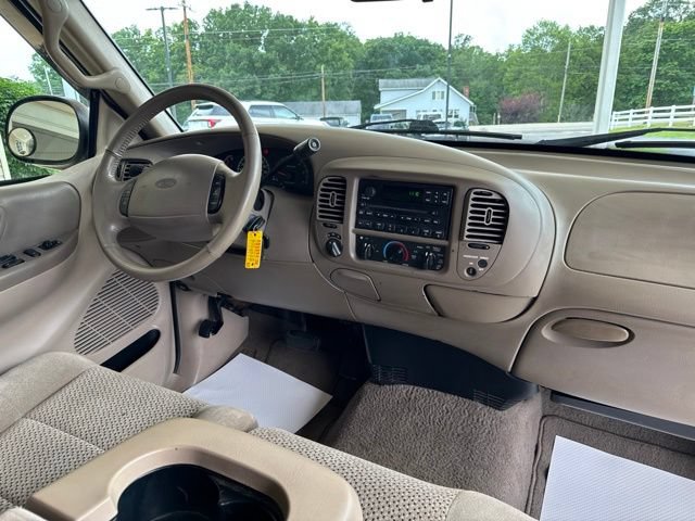 Used 2002 Ford F150 XLT AWD/4WD image 20