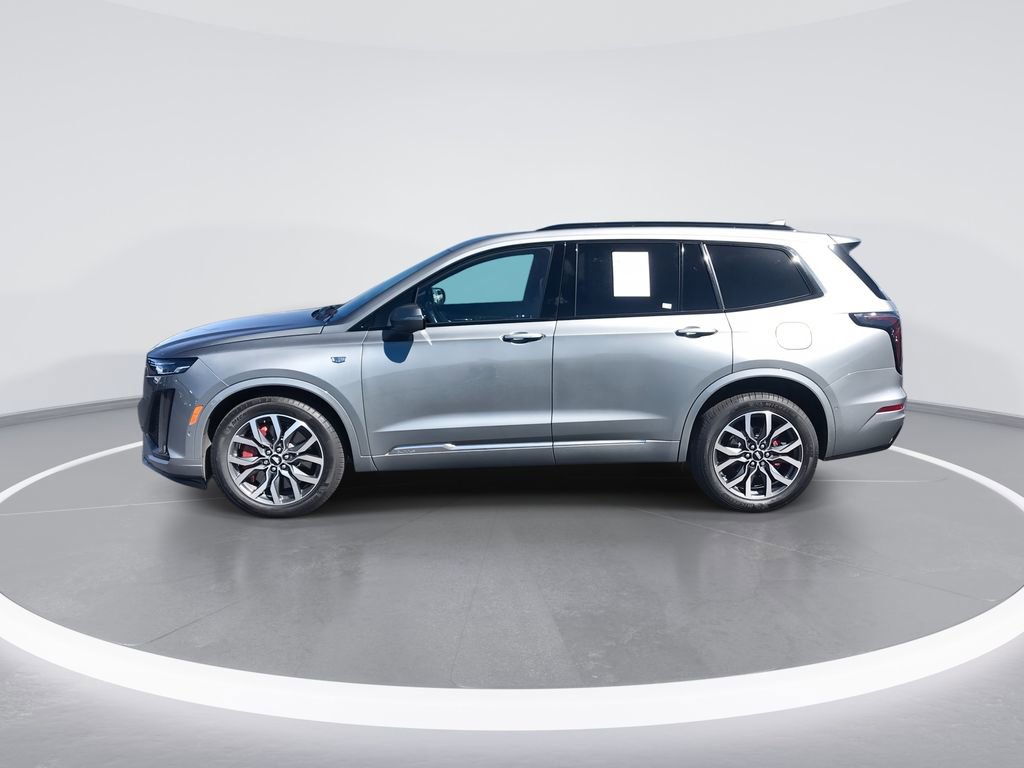Used 2023 Cadillac XT6 Sport w/ Technology Package image 5