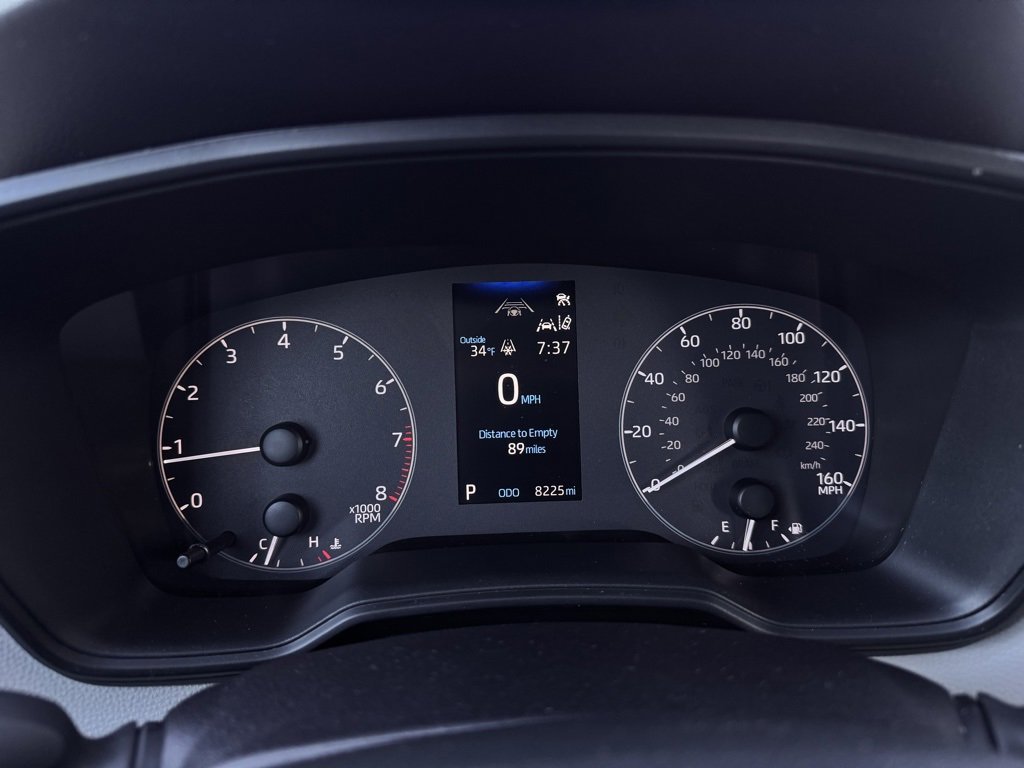 Certified 2023 Toyota Corolla Cross L image 21