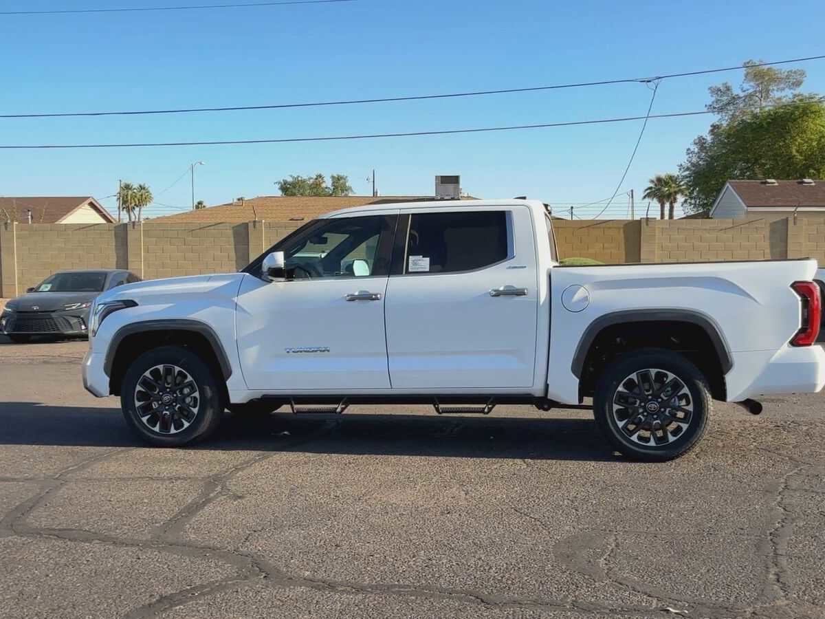 New 2025 Toyota Tundra Limited image 5