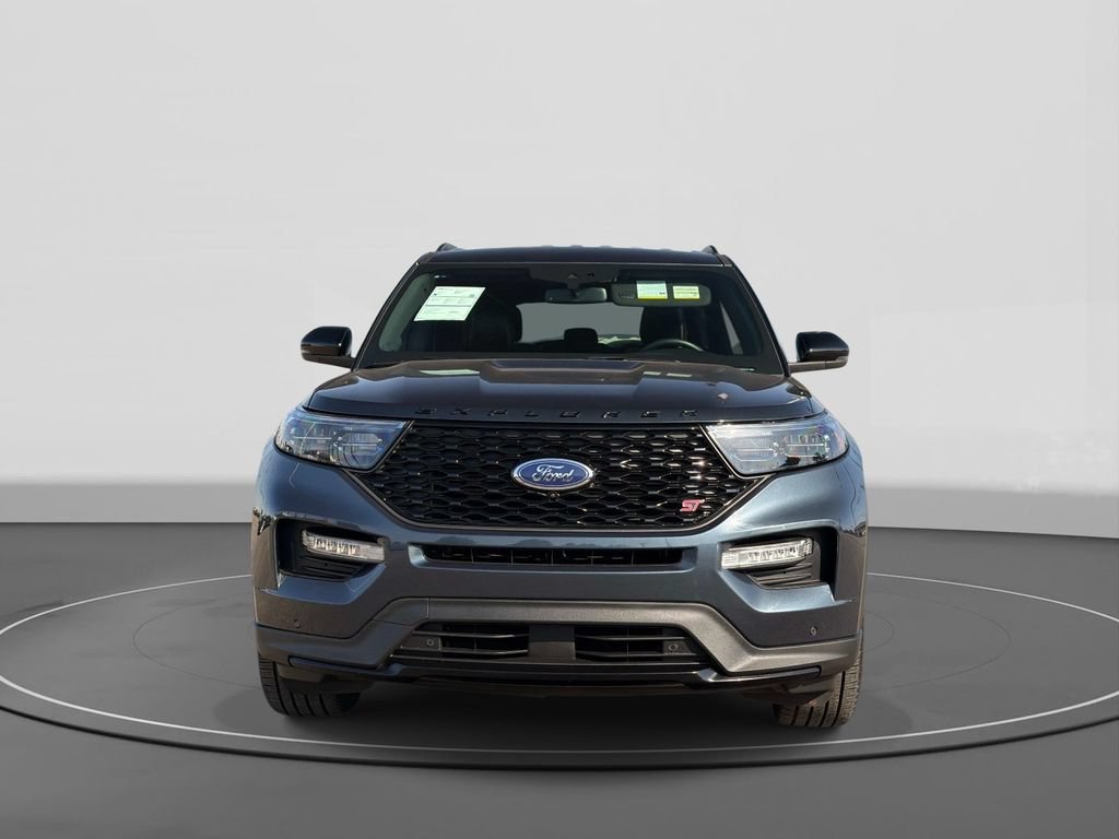 Certified 2023 Ford Explorer ST w/ Equipment Group 401A AWD/4WD image 3