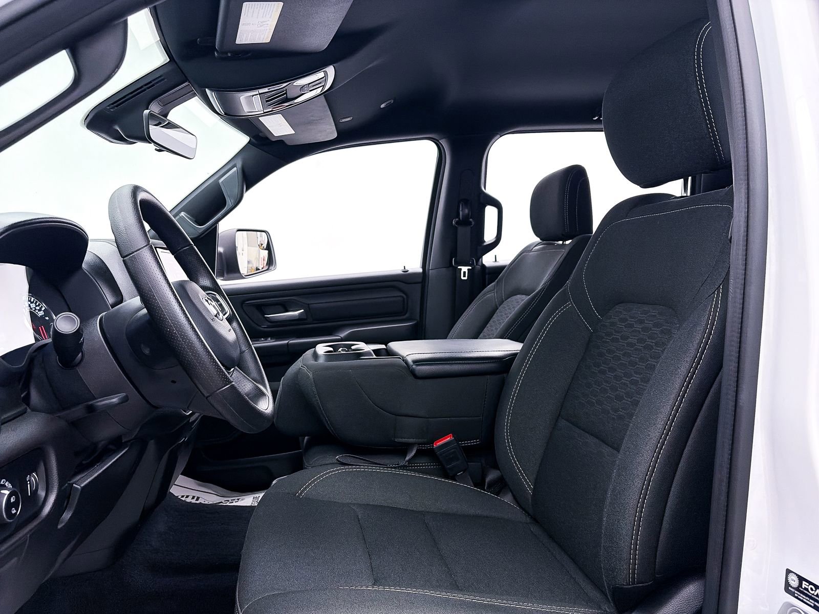 Used 2025 RAM 1500 Classic Warlock AWD/4WD image 16
