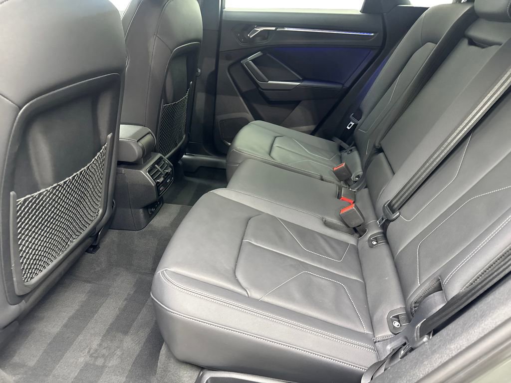 Used 2024 Audi Q3 2.0T Premium Plus w/ Premium Plus Package image 34