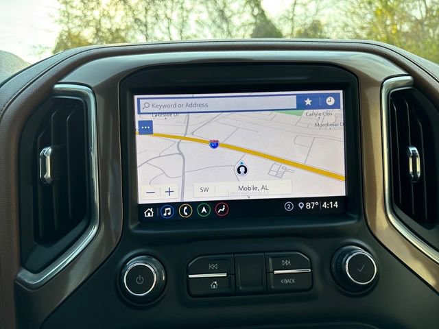 Used 2020 Chevrolet Silverado 2500 High Country w/ Z71 Off-Road Package image 15