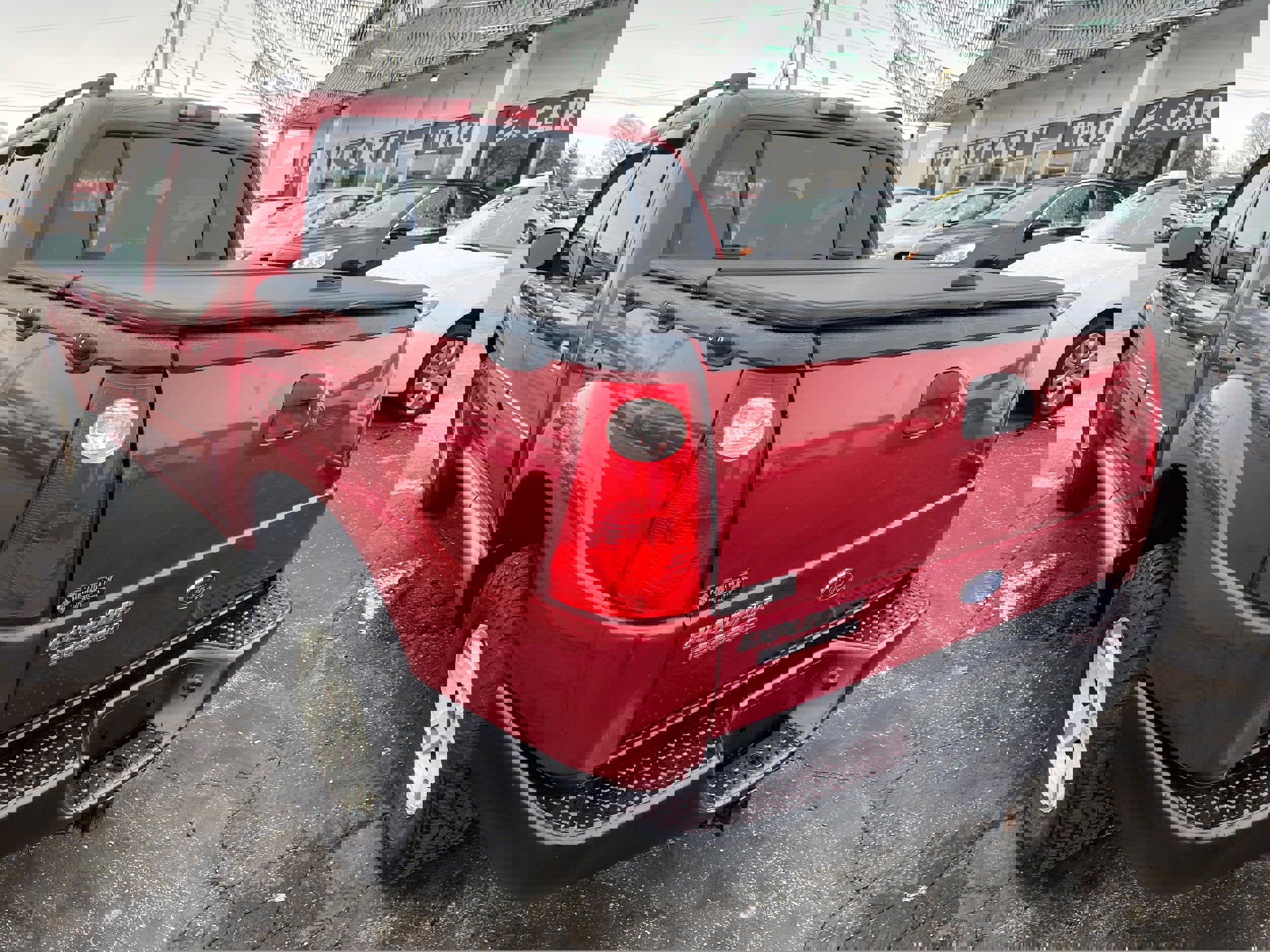 Used 2005 Ford Explorer Sport Trac XLS image 7