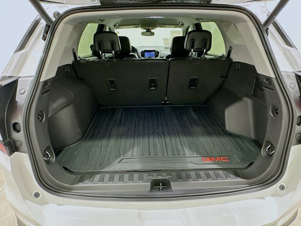 Used 2020 GMC Terrain SLT w/ Preferred Package FWD image 26