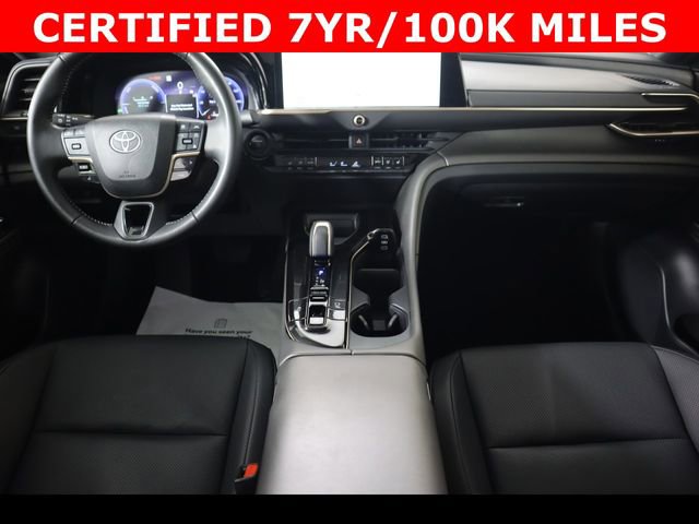 Used 2026 Toyota Crown Nightshade image 12