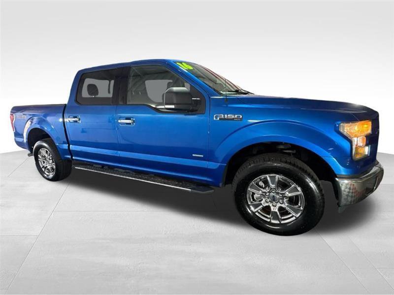 Used 2016 Ford F150 XLT w/ Equipment Group 301A Mid image 4