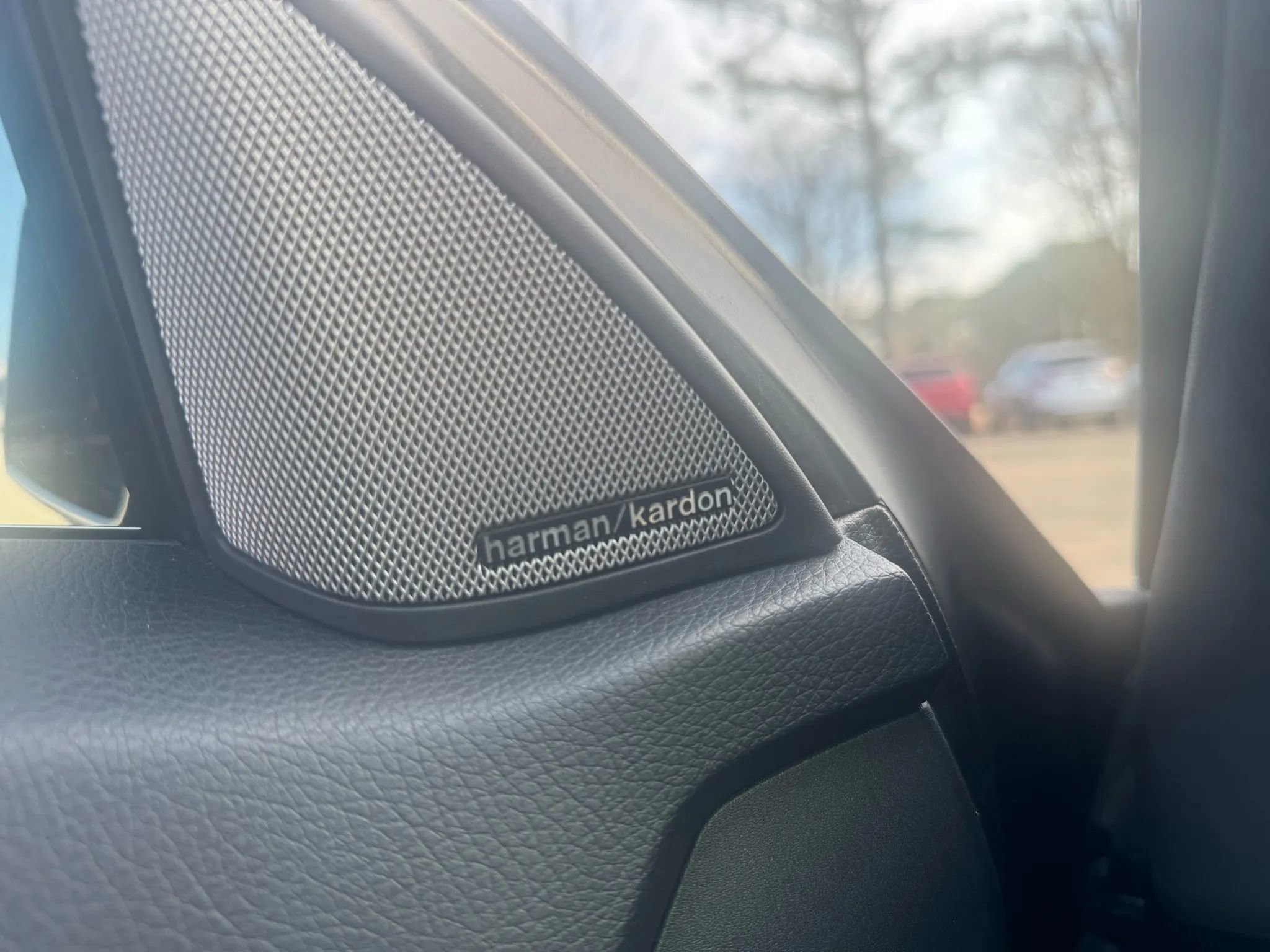 Used 2014 Mercedes-Benz E 350 4MATIC Coupe image 30