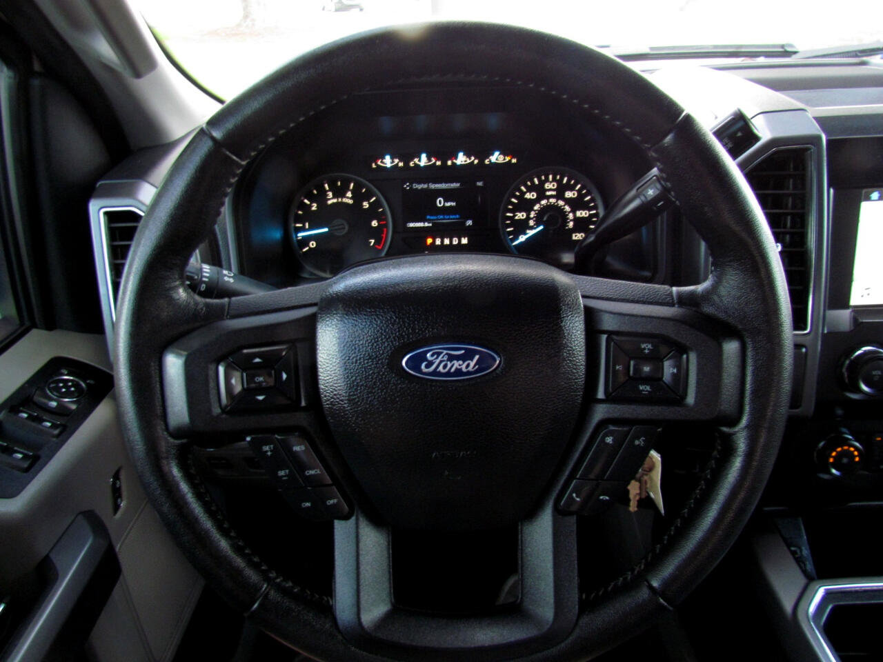 Used 2019 Ford F150 XLT w/ Equipment Group 302A Luxury image 27