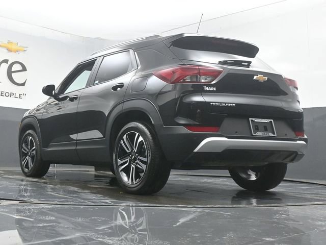 Used 2025 Chevrolet TrailBlazer LT w/ Convenience Package image 5