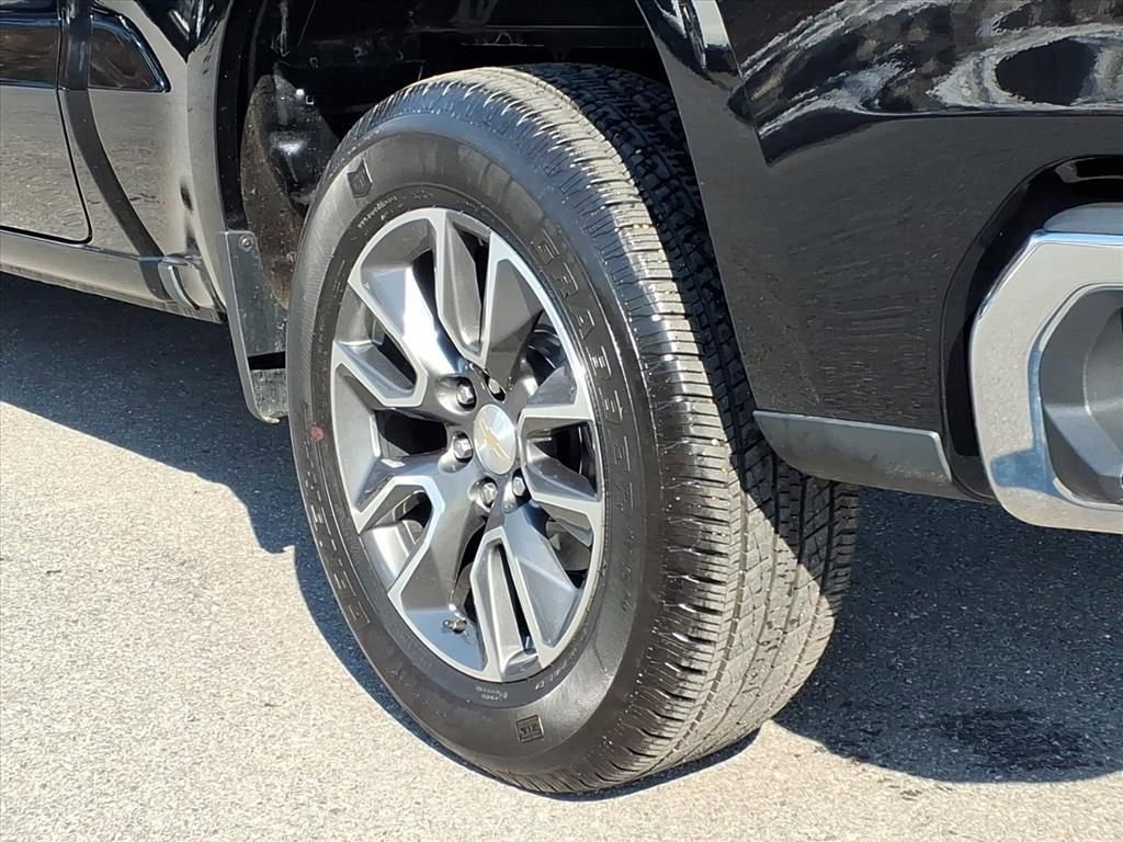 Used 2023 Chevrolet Silverado 1500 LT image 9