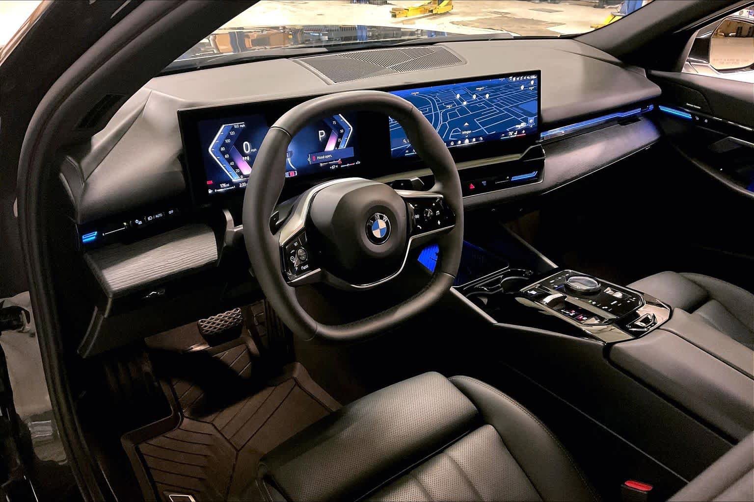 Certified 2025 BMW 530i image 16