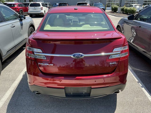 Used 2013 Ford Taurus SEL FWD image 7