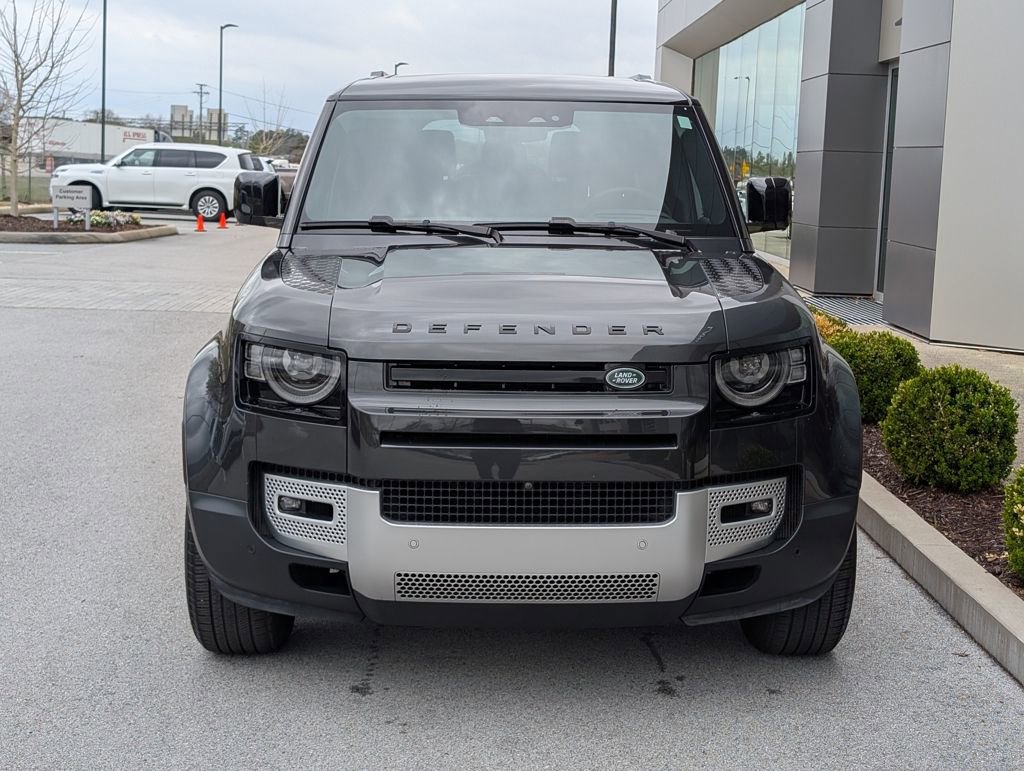 Used 2024 Land Rover Defender 130 S image 11