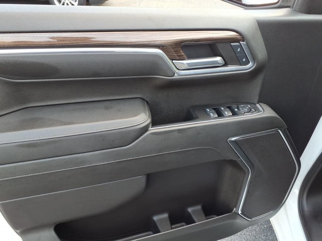 Used 2024 Chevrolet Silverado 1500 LT w/ Protection Package RWD image 16