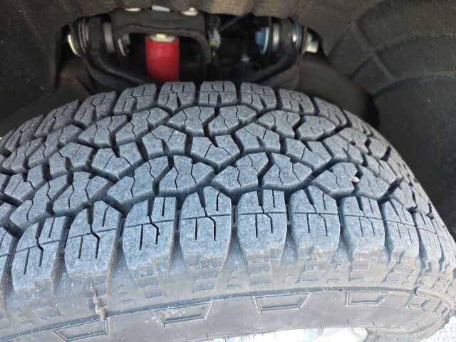 Used 2025 Chevrolet Silverado 2500 LTZ w/ LTZ Premium Package image 5