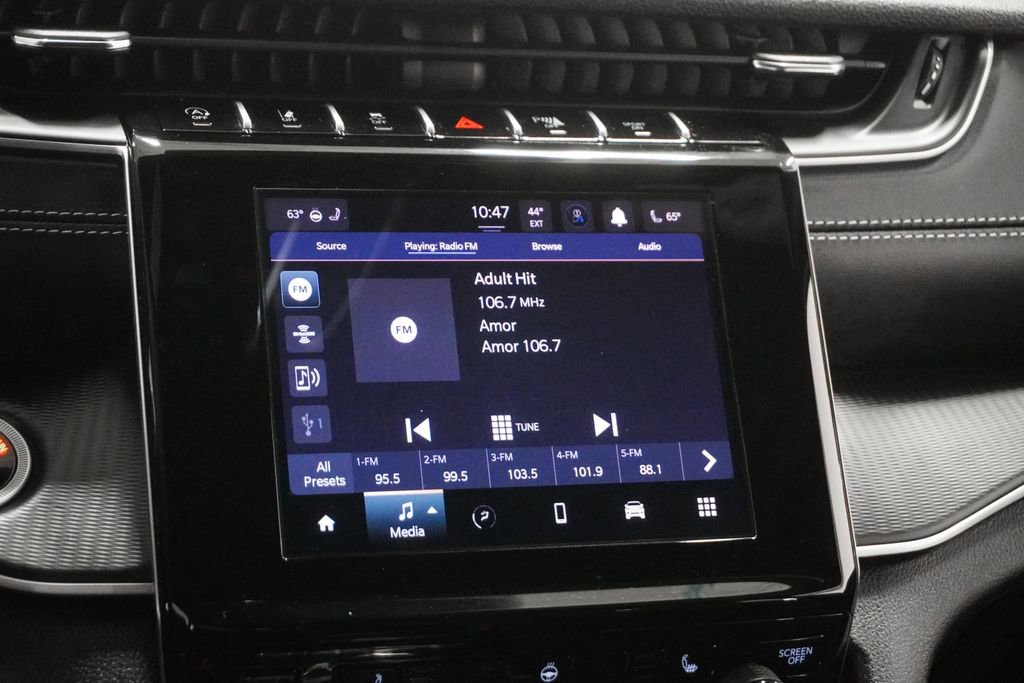 New 2025 Jeep Grand Cherokee L Laredo w/ Luxury Tech Group I image 22