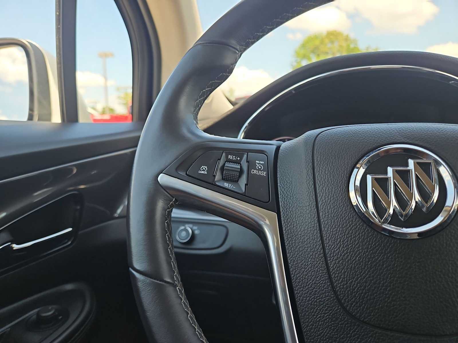 Certified 2018 Buick Encore Preferred FWD image 23