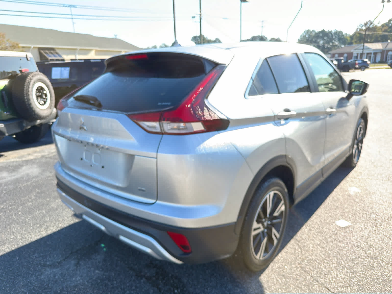 Used 2025 Mitsubishi Eclipse Cross SE AWD/4WD image 3