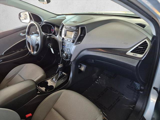 Used 2015 Hyundai Santa Fe GLS FWD image 18