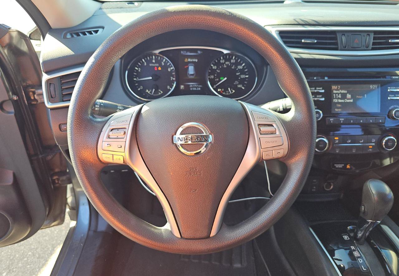 Used 2016 Nissan Rogue S image 13