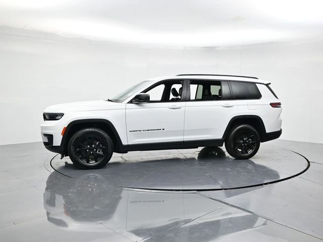 Used 2024 Jeep Grand Cherokee L Laredo image 6