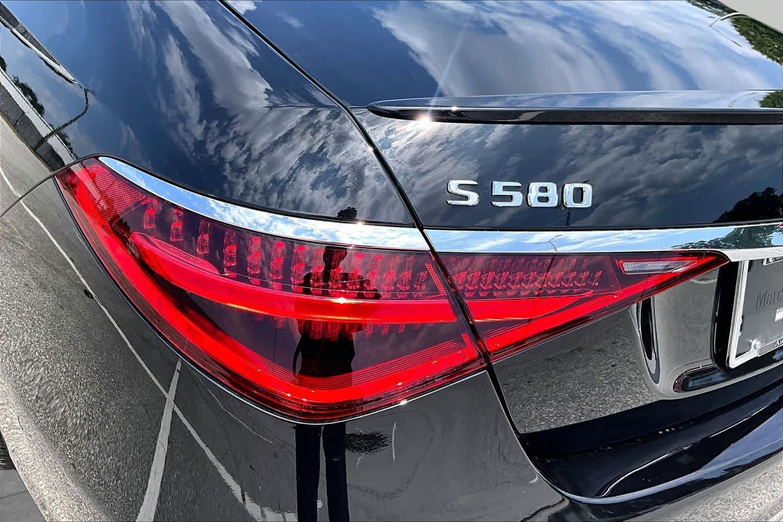 Used 2024 Mercedes-Benz S 580 4MATIC Sedan image 29