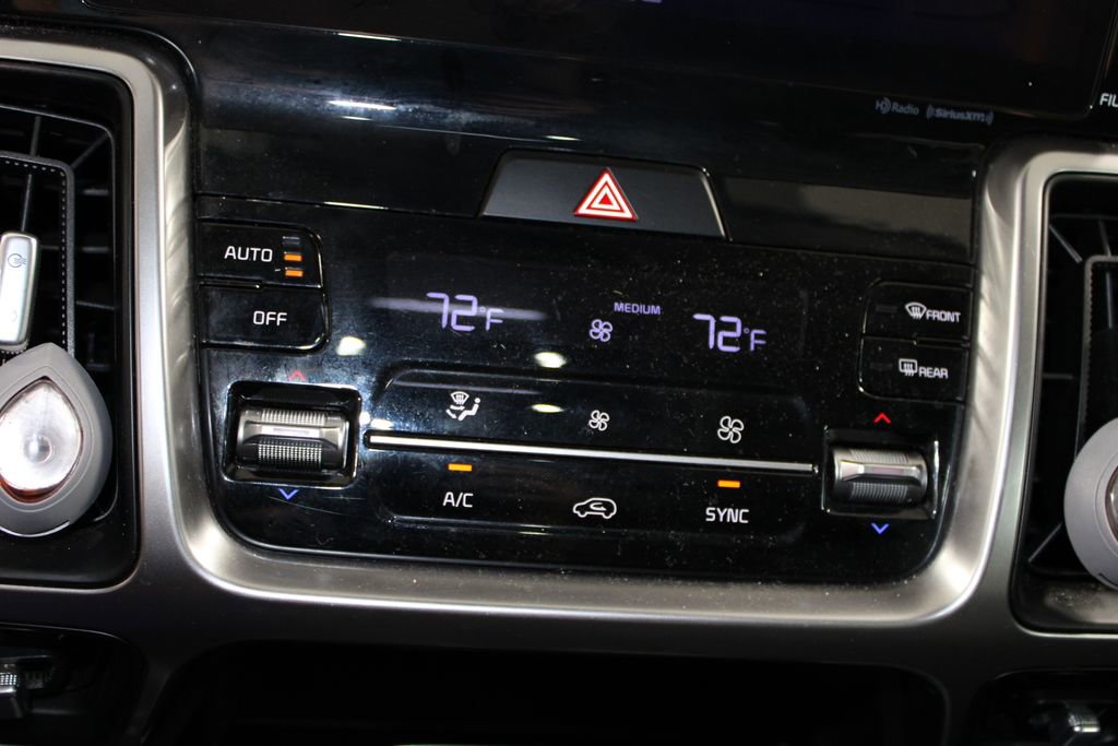 Used 2023 Kia Sorento S w/ Panoramic Sunroof Package image 29