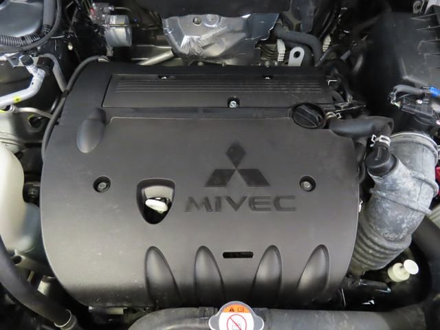 Used 2025 Mitsubishi Outlander Sport SE AWD/4WD image 32